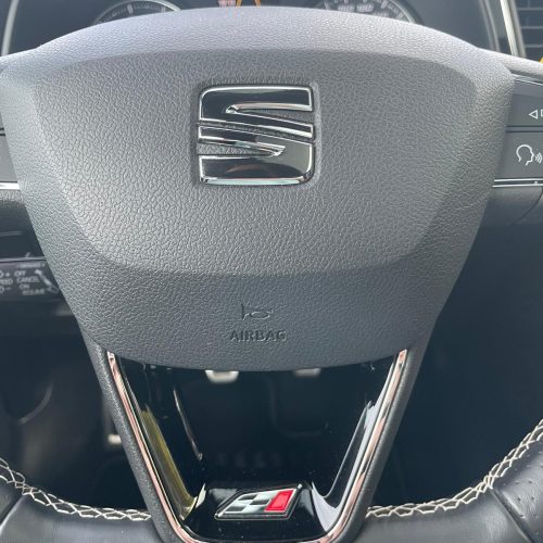 Logotipo volante SEAT Cupra