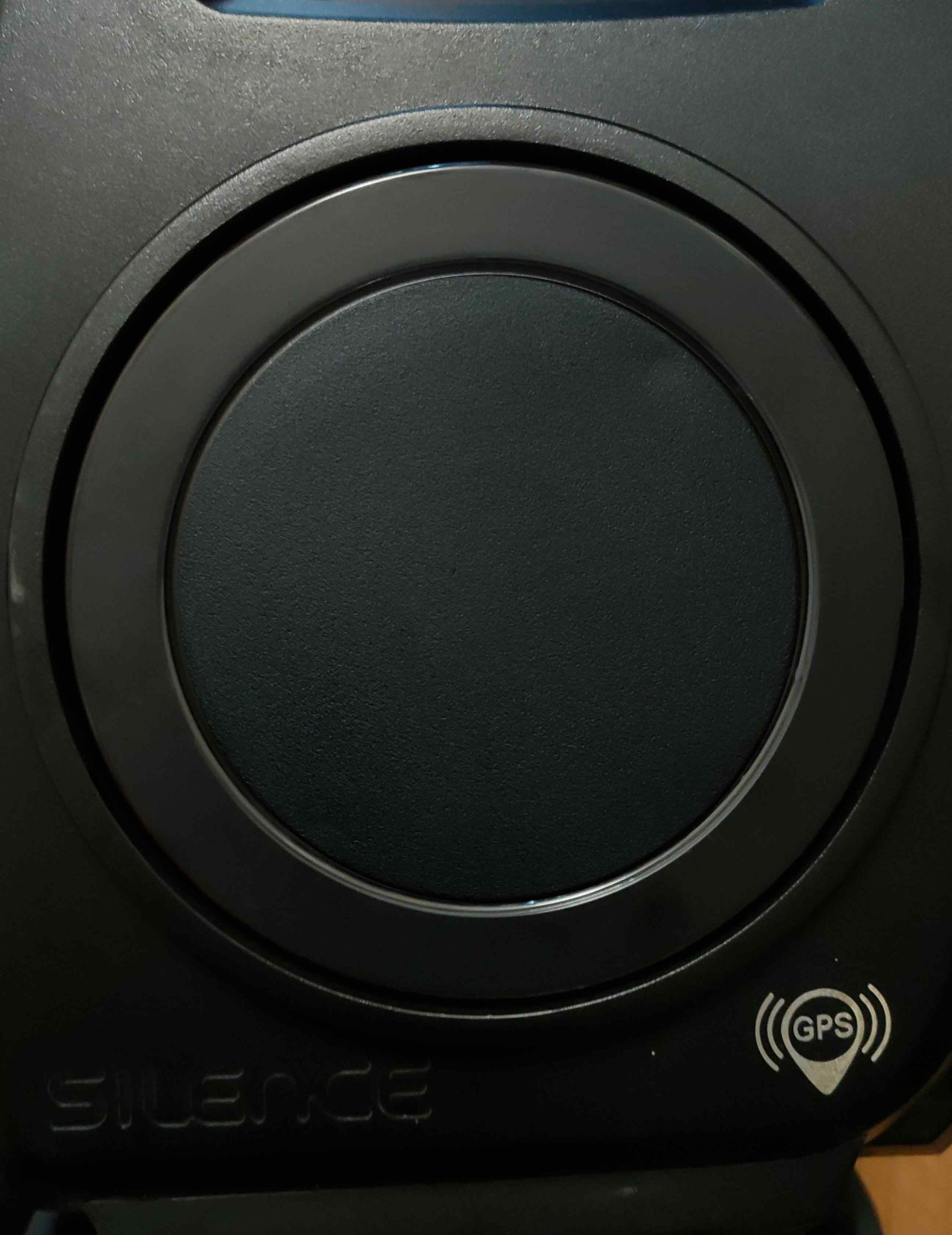 Vinilo para tapar el aro de luz de la batería SEAT MÓ y Silence - Imagen 3