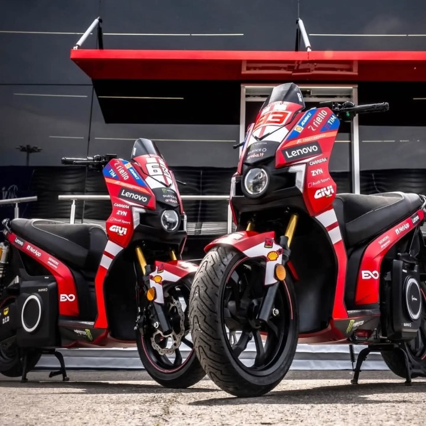 Pack Pegatinas Moto GP para Silence S01 y SEAT Mó – Marc Márquez 93 - Imagen 7